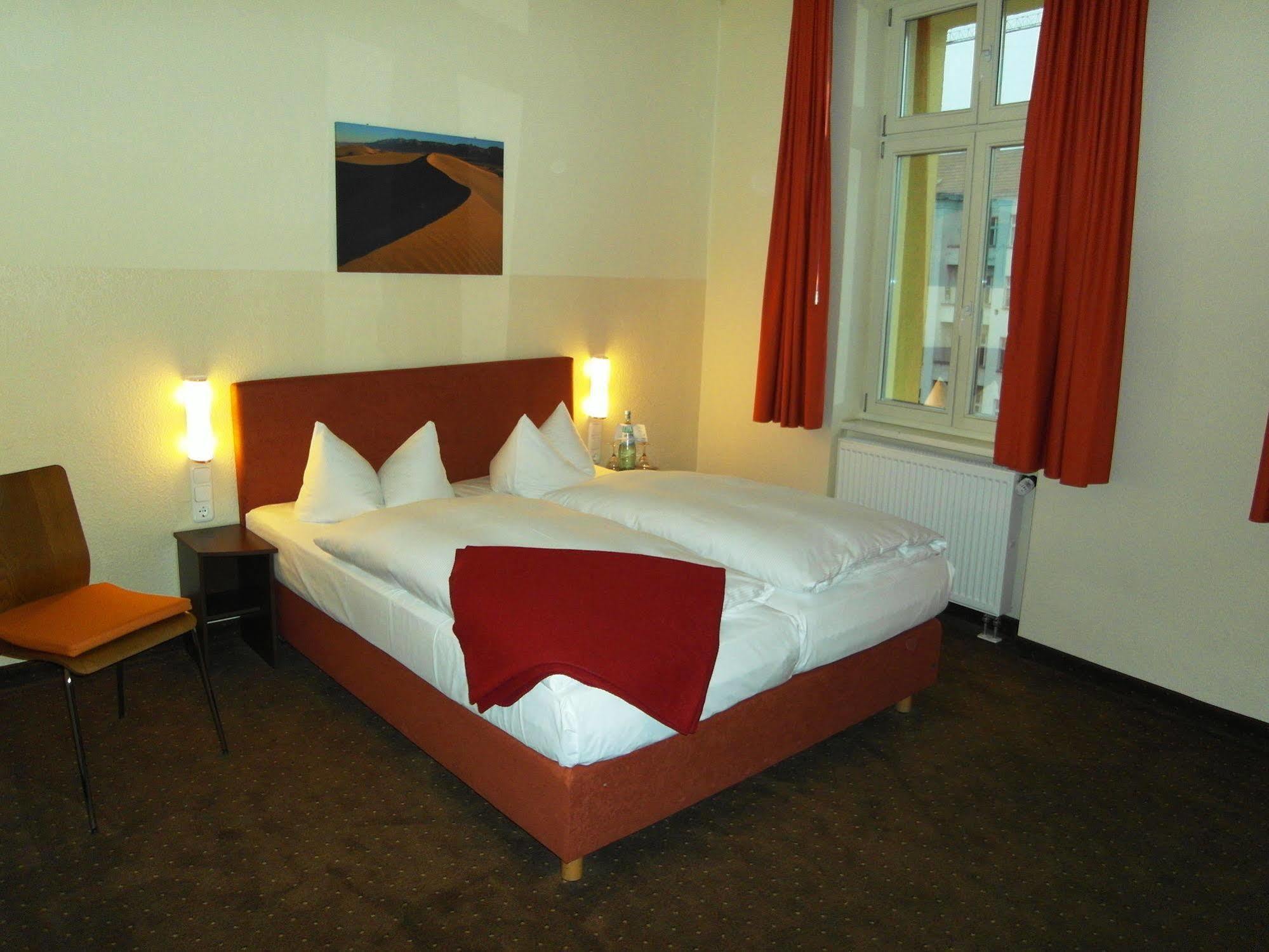 Melarose Feng Shui Hotel Berlin Exterior foto